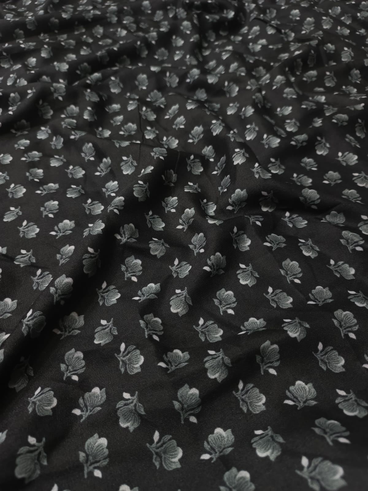 Namaz Chaddar – Swiss Lawn Fabric