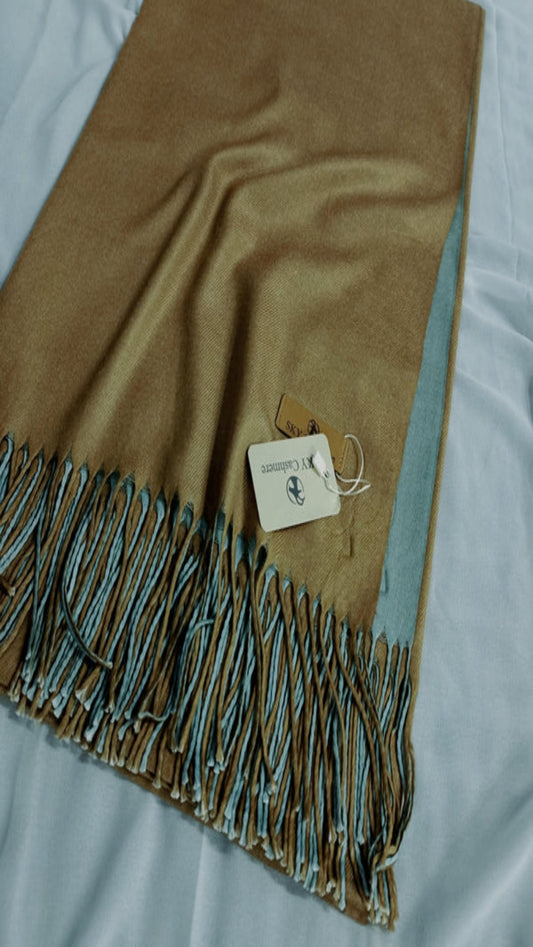 Two tone shawl