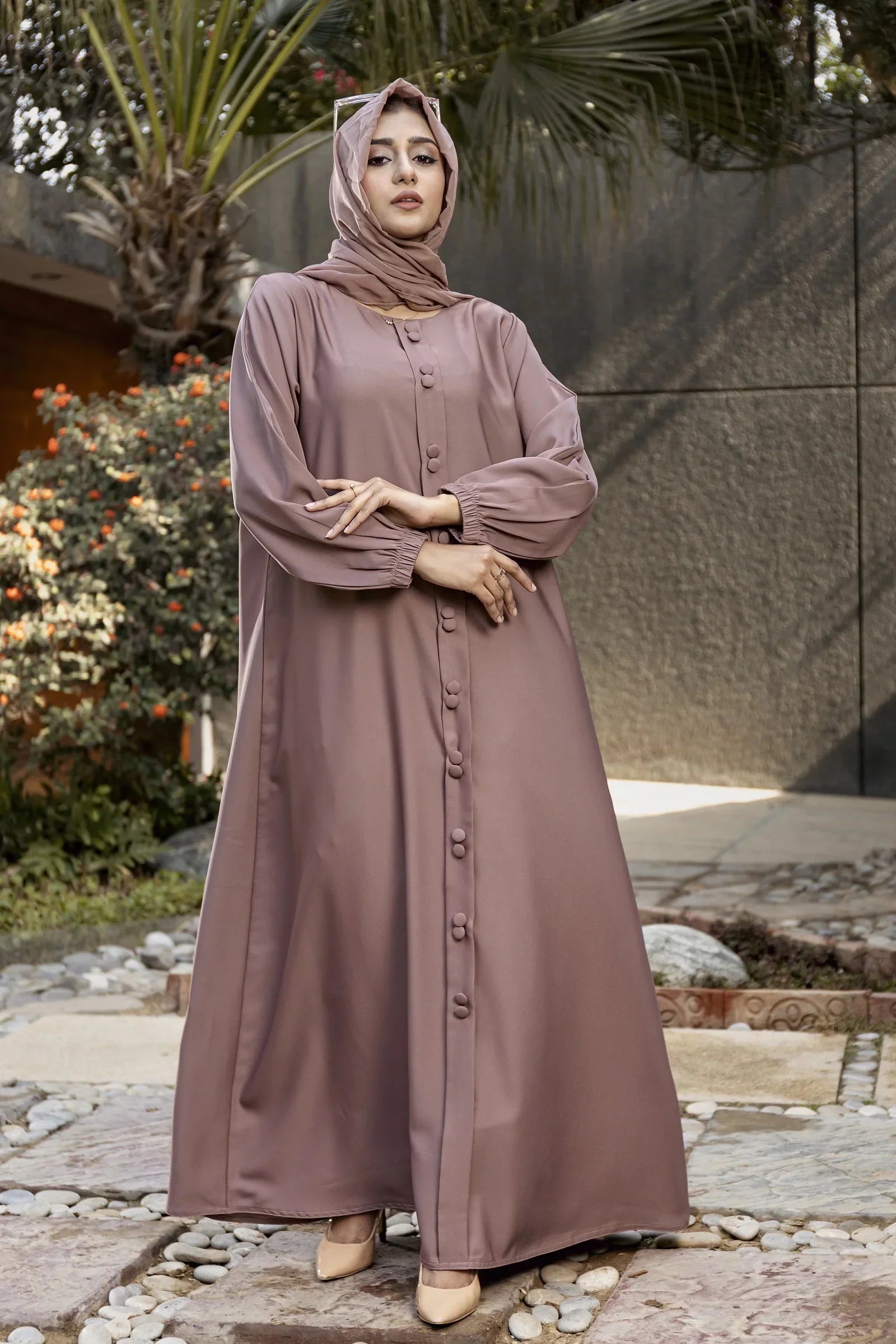 Fancy Button Abaya with Hijab – Zohra's Collection