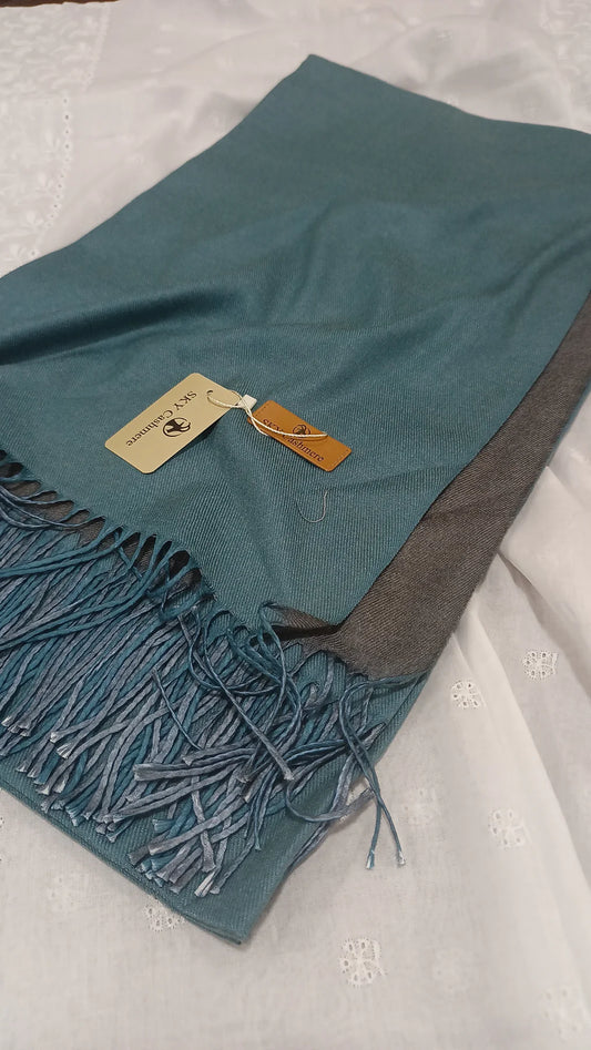 Two tone shawl